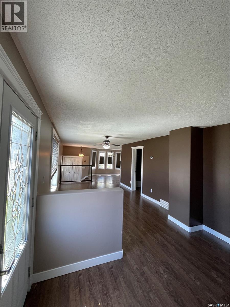 












513 Hudson STREET

,
Hudson Bay,




Saskatchewan
S0E0Y0

