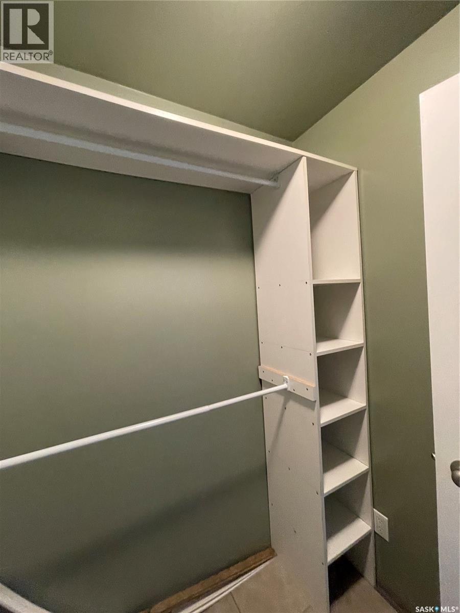 












513 Hudson STREET

,
Hudson Bay,




Saskatchewan
S0E0Y0

