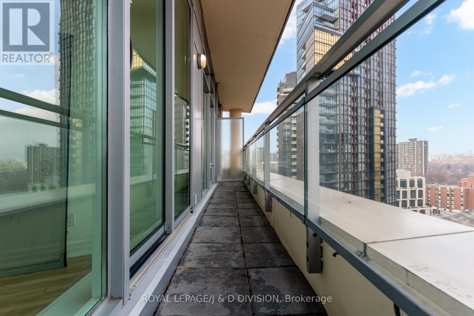 












PH108 - 8 SCOLLARD STREET

,
Toronto,




Ontario
M5R1M2

