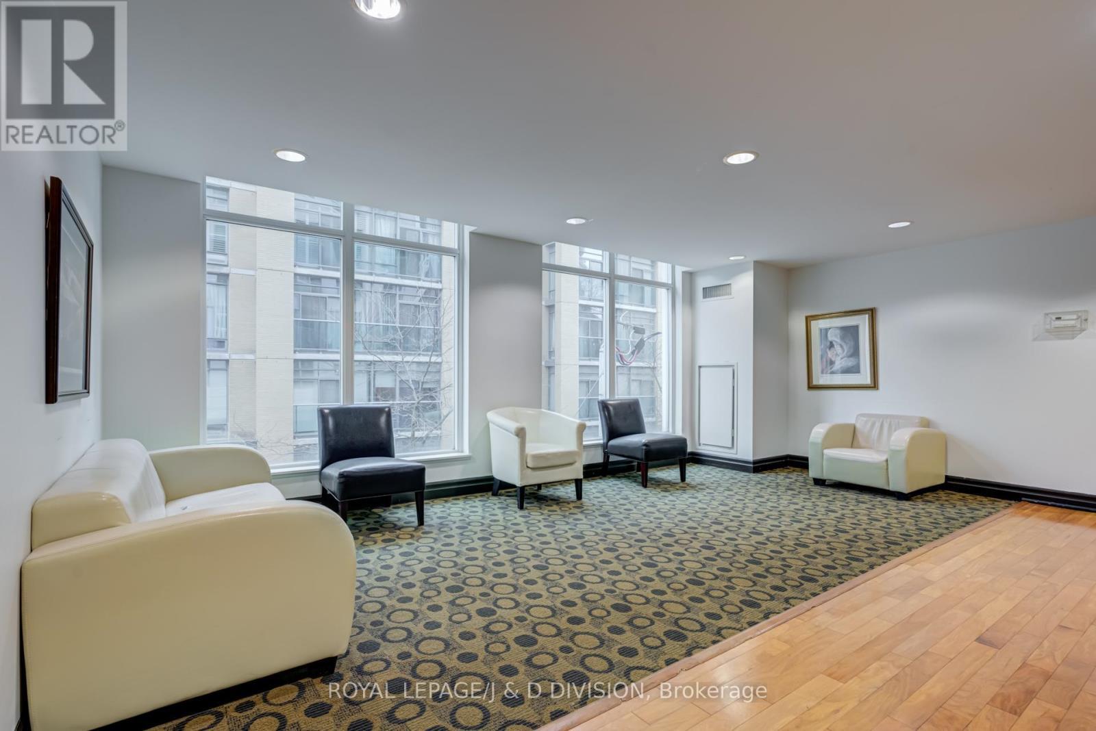 












PH108 - 8 SCOLLARD STREET

,
Toronto,




Ontario
M5R1M2

