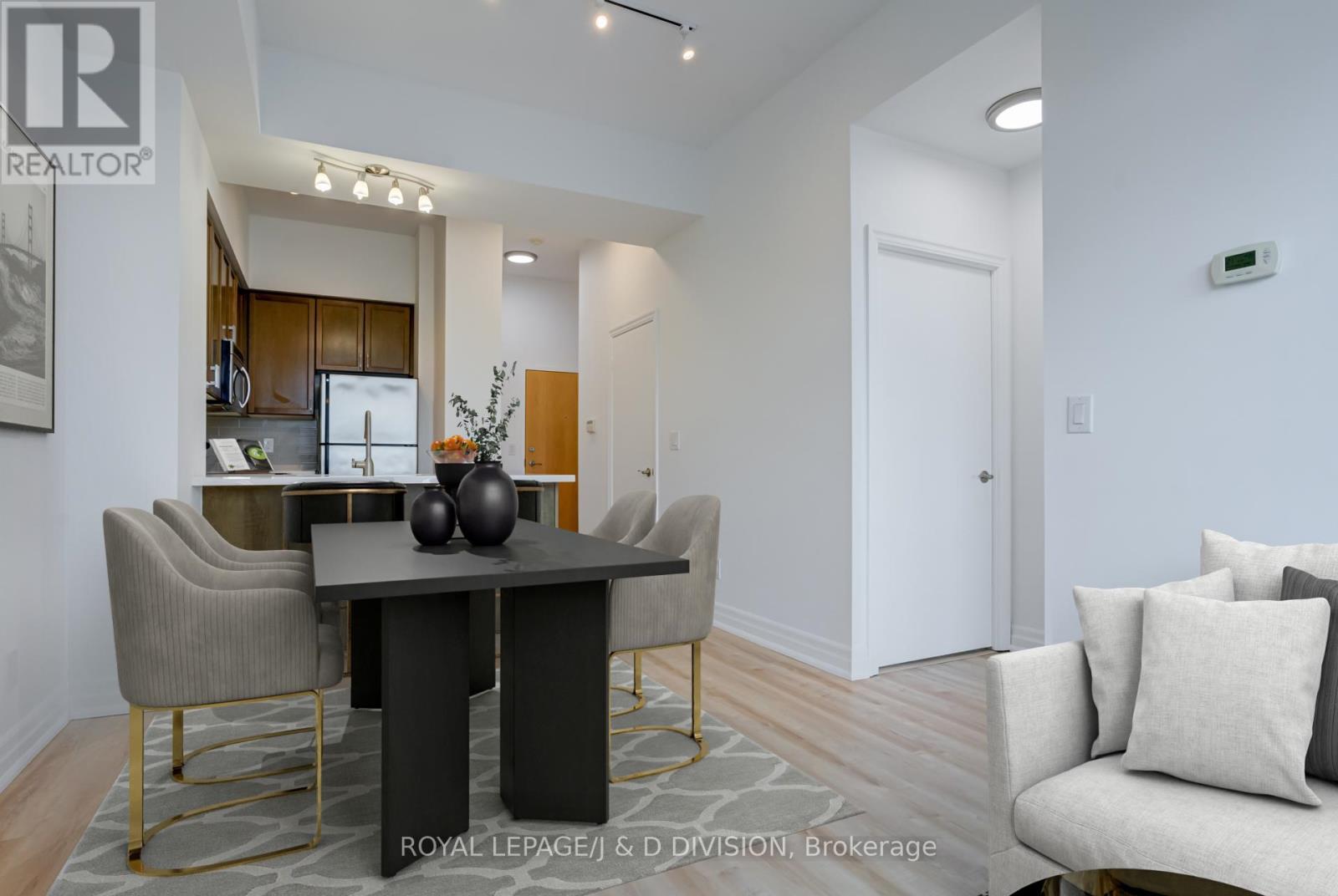 












PH108 - 8 SCOLLARD STREET

,
Toronto,




Ontario
M5R1M2

