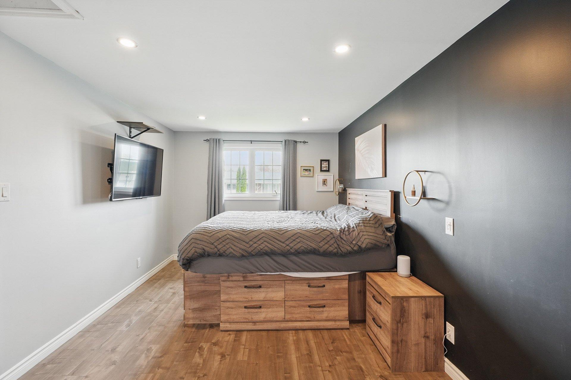 









23


Rue Hébert

,
Gatineau (Gatineau),




QC
J8P6B6

