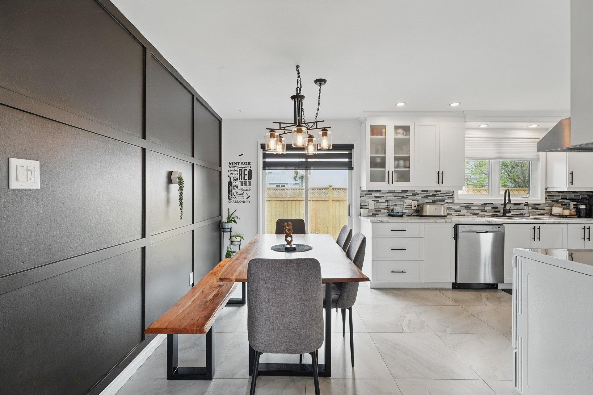 









23


Rue Hébert

,
Gatineau (Gatineau),




QC
J8P6B6

