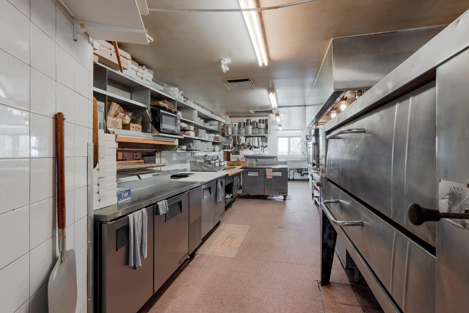









6645


Route Louis-S.-St-Laurent

,
Compton,




QC
J0B1L0

