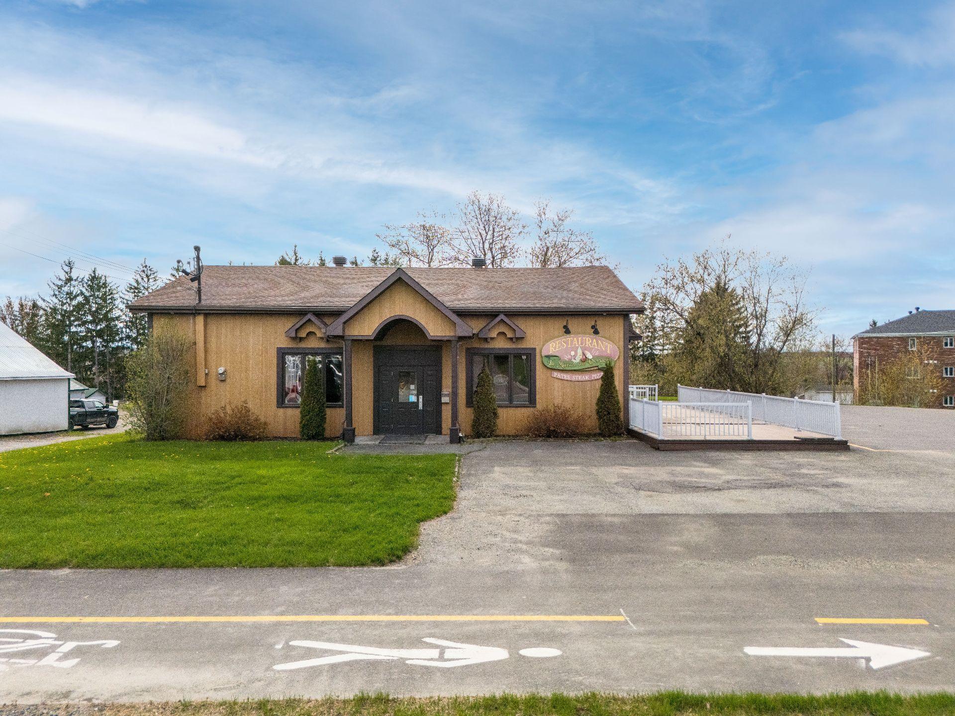 









6645


Route Louis-S.-St-Laurent

,
Compton,




QC
J0B1L0

