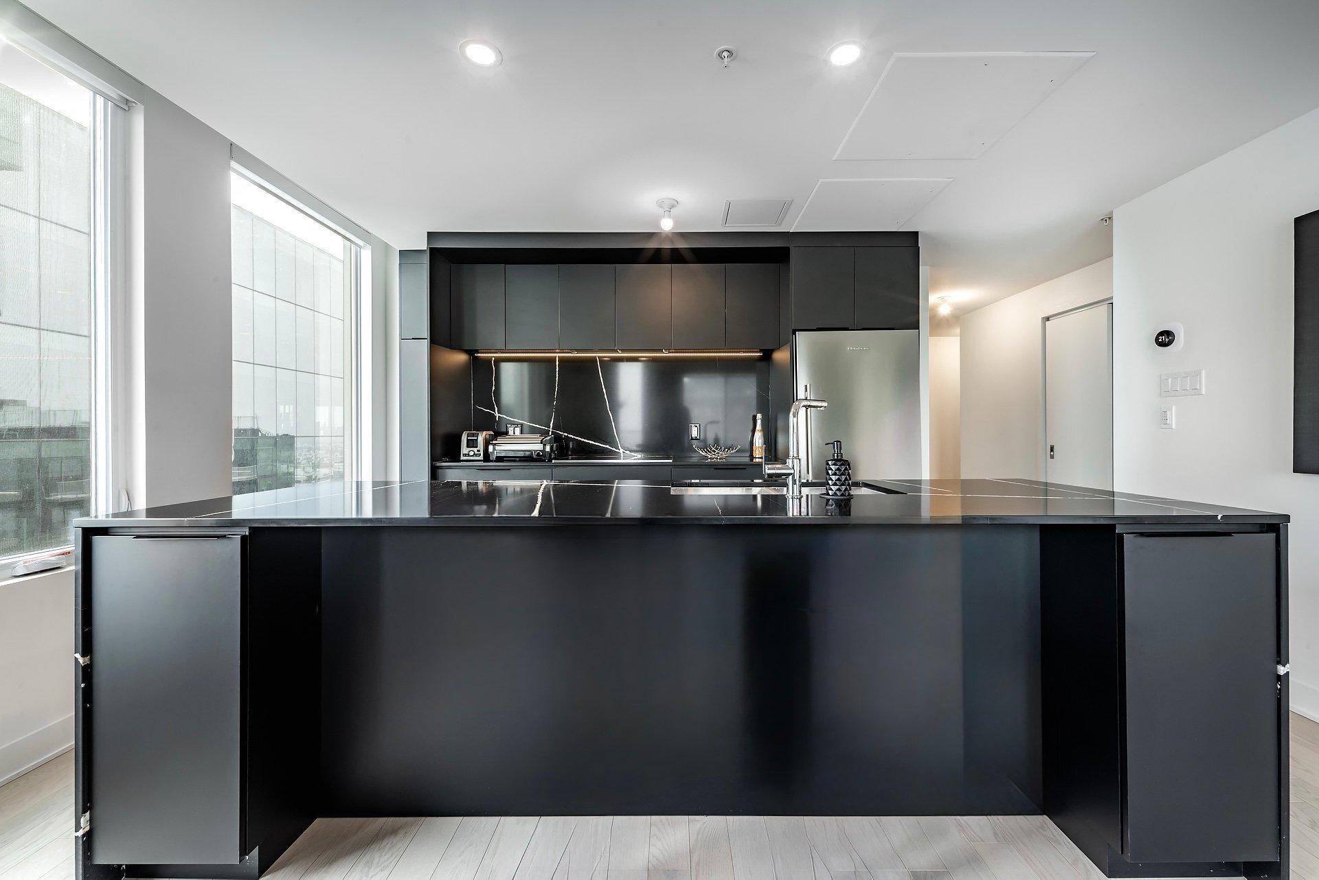 









60


Rue de l'Éclipse

, 1422,
Brossard,




QC
J4Z0T8

