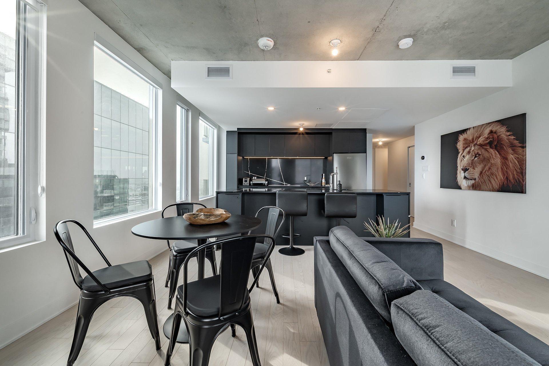 









60


Rue de l'Éclipse

, 1422,
Brossard,




QC
J4Z0T8

