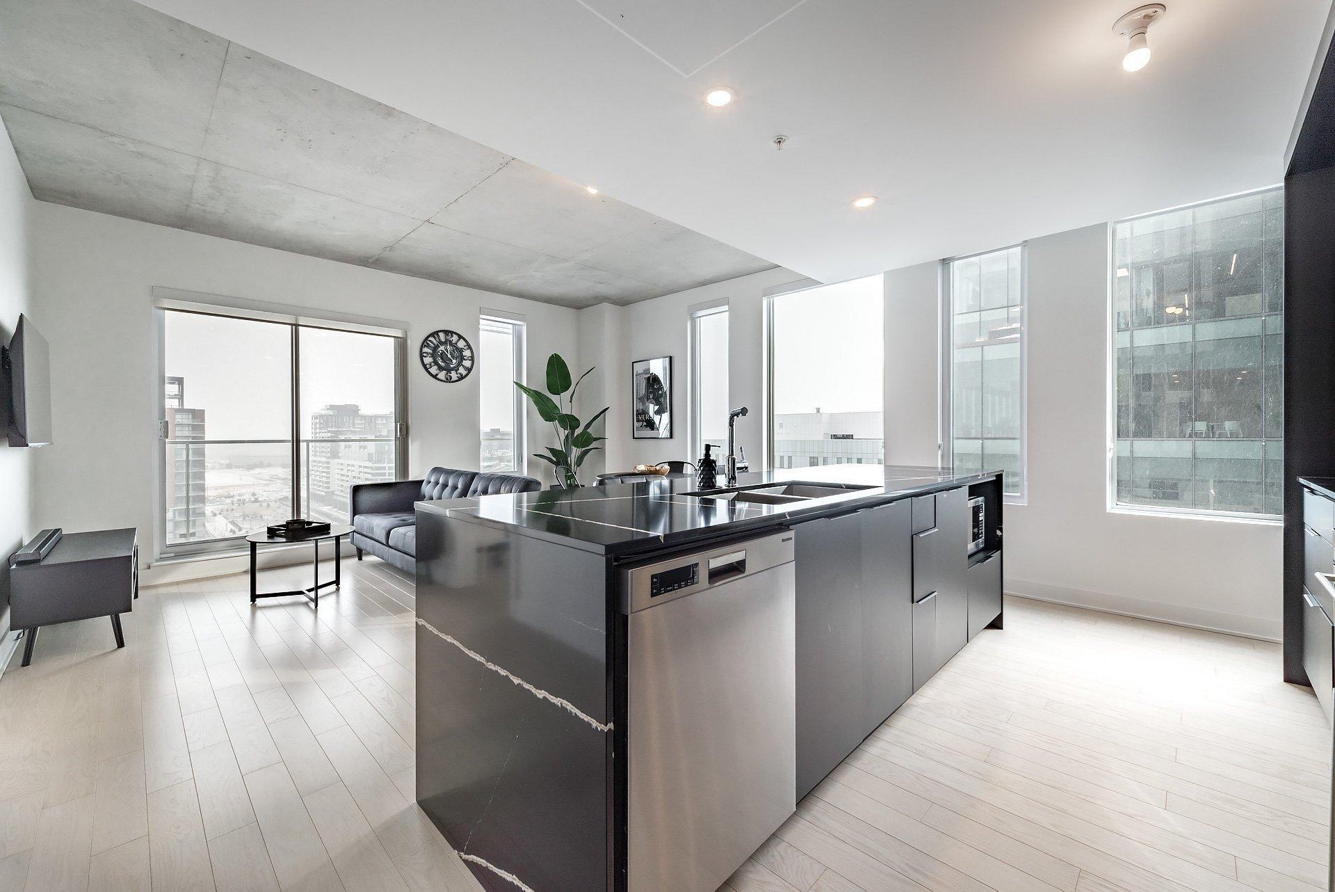 









60


Rue de l'Éclipse

, 1422,
Brossard,




QC
J4Z0T8

