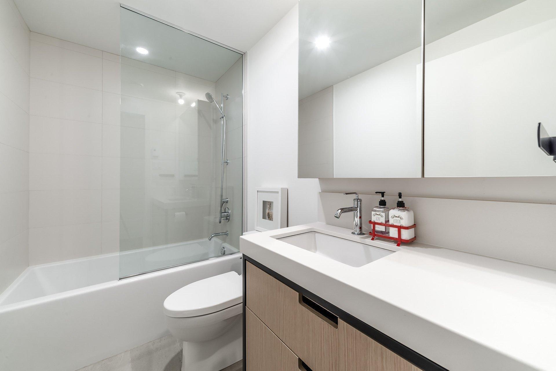 









60


Rue de l'Éclipse

, 1422,
Brossard,




QC
J4Z0T8

