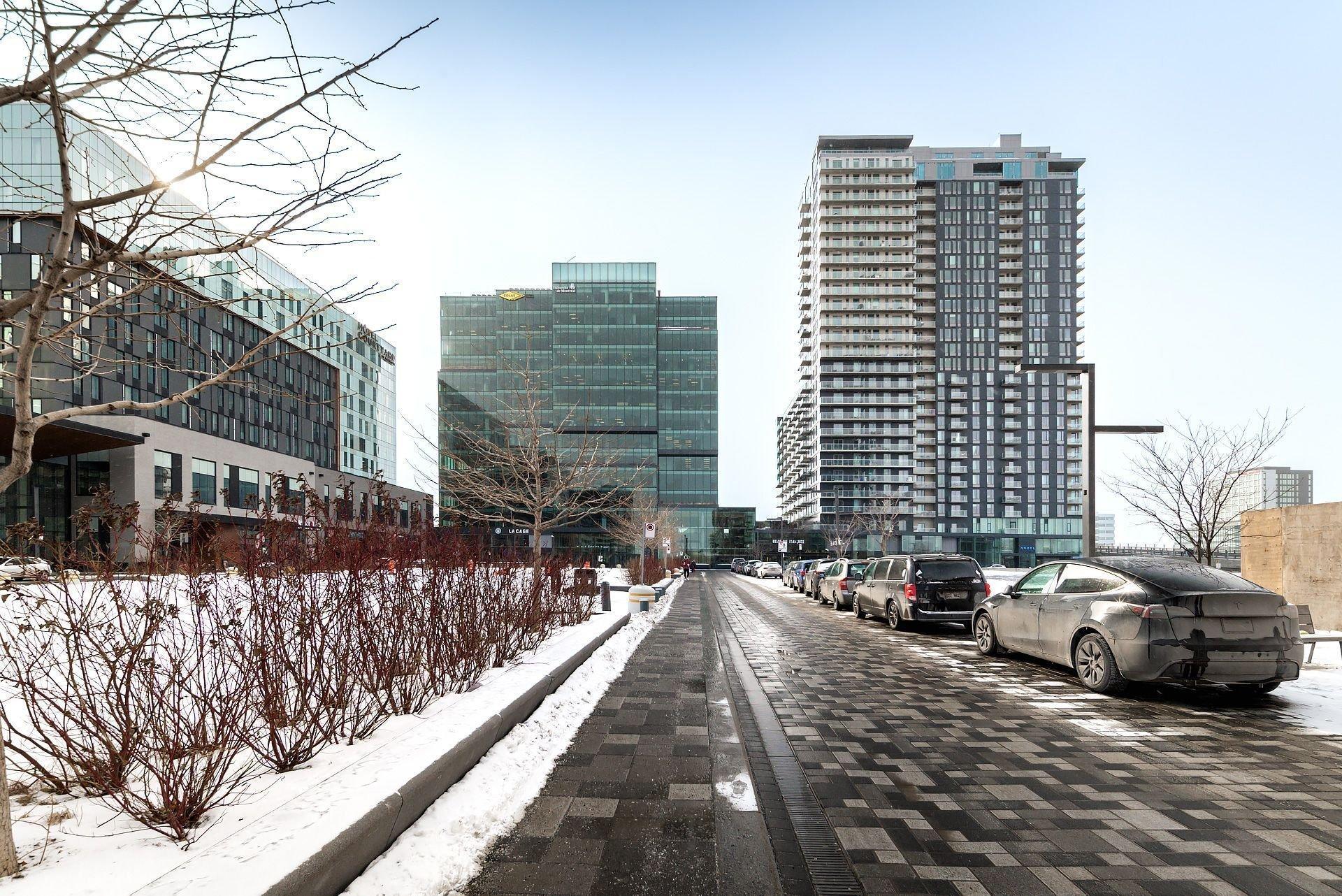 









60


Rue de l'Éclipse

, 1422,
Brossard,




QC
J4Z0T8

