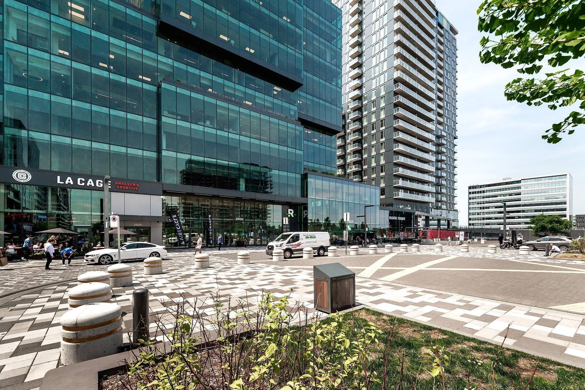 









60


Rue de l'Éclipse

, 1422,
Brossard,




QC
J4Z0T8

