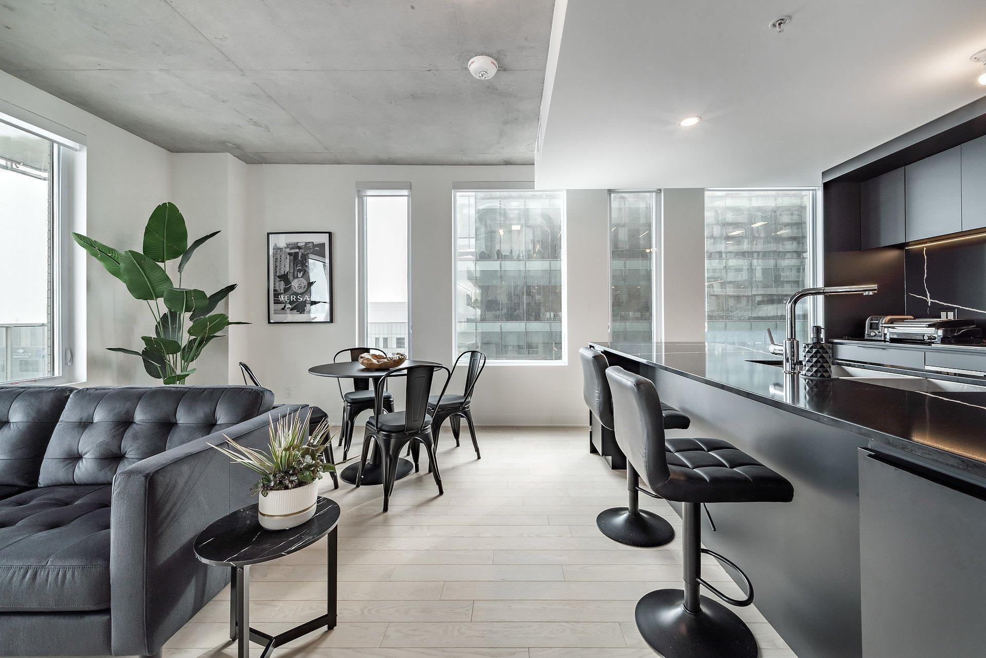 









60


Rue de l'Éclipse

, 1422,
Brossard,




QC
J4Z0T8

