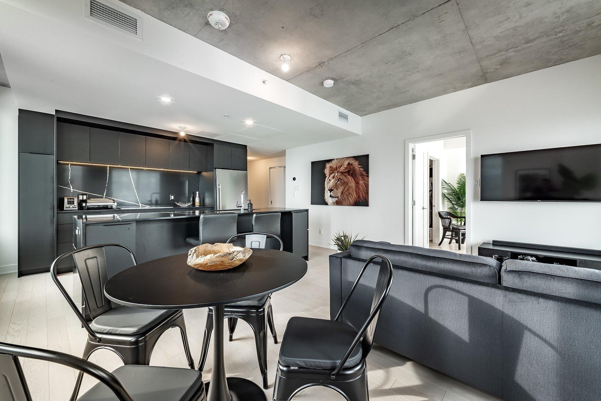 









60


Rue de l'Éclipse

, 1422,
Brossard,




QC
J4Z0T8

