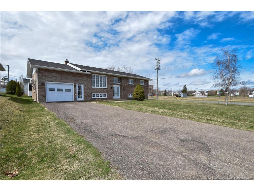 









3557


de l’Anse

,
Tracadie,




NB
E1X 1B3

