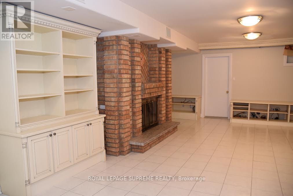 












BSMT - 6 BURKE STREET

,
Toronto,




Ontario
M2M1V2

