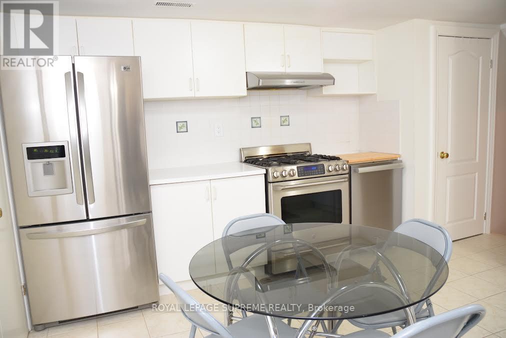 












BSMT - 6 BURKE STREET

,
Toronto,




Ontario
M2M1V2

