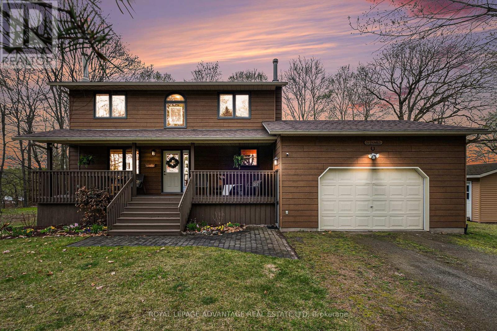 












1211 #11 NARROWS LOCK ROAD

,
Rideau Lakes,




Ontario
K0G1V0

