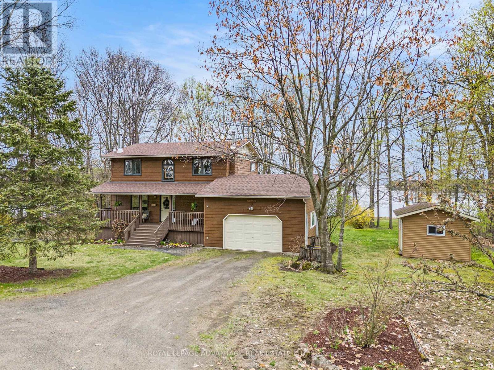 












1211 #11 NARROWS LOCK ROAD

,
Rideau Lakes,




Ontario
K0G1V0

