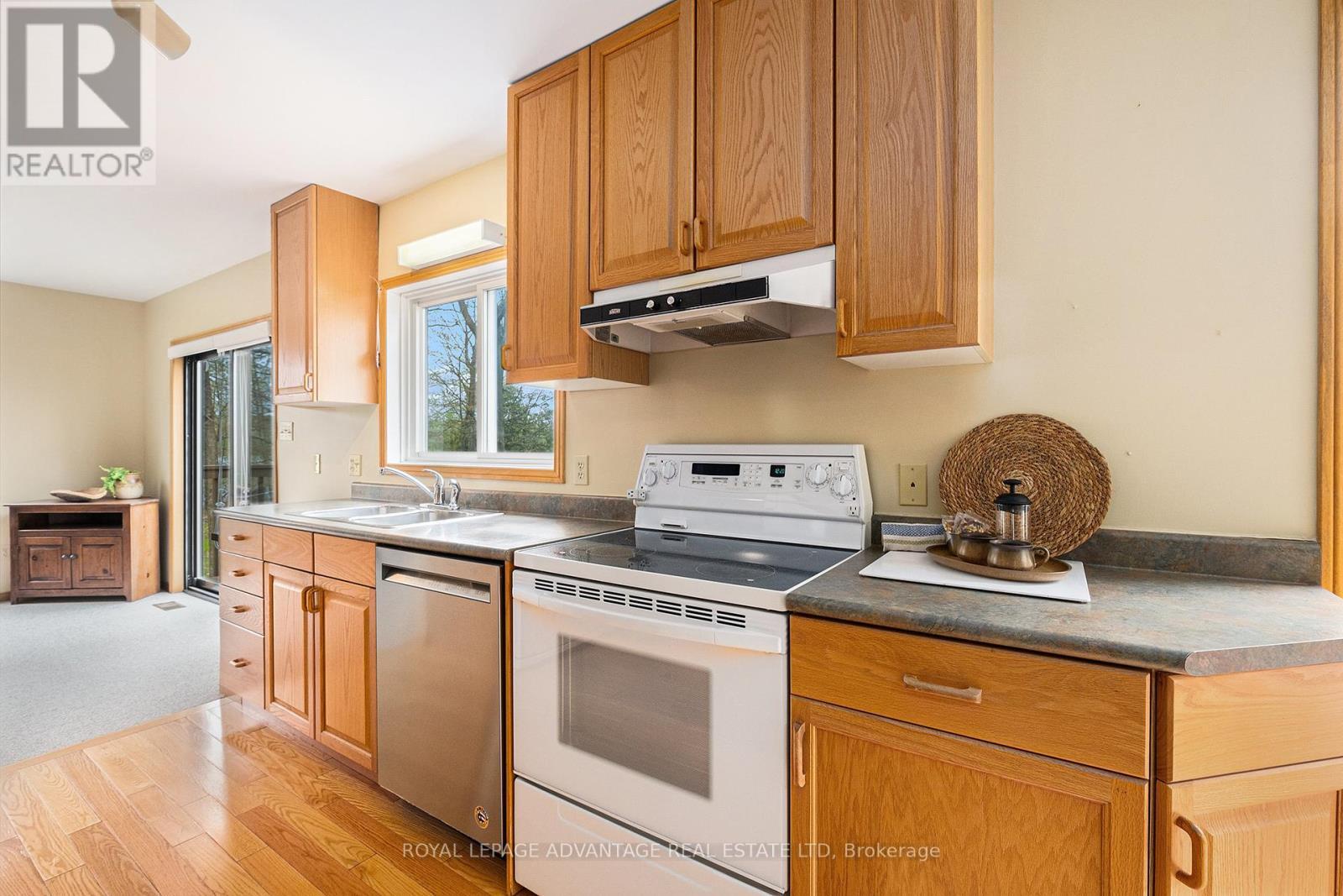 












1211 #11 NARROWS LOCK ROAD

,
Rideau Lakes,




Ontario
K0G1V0

