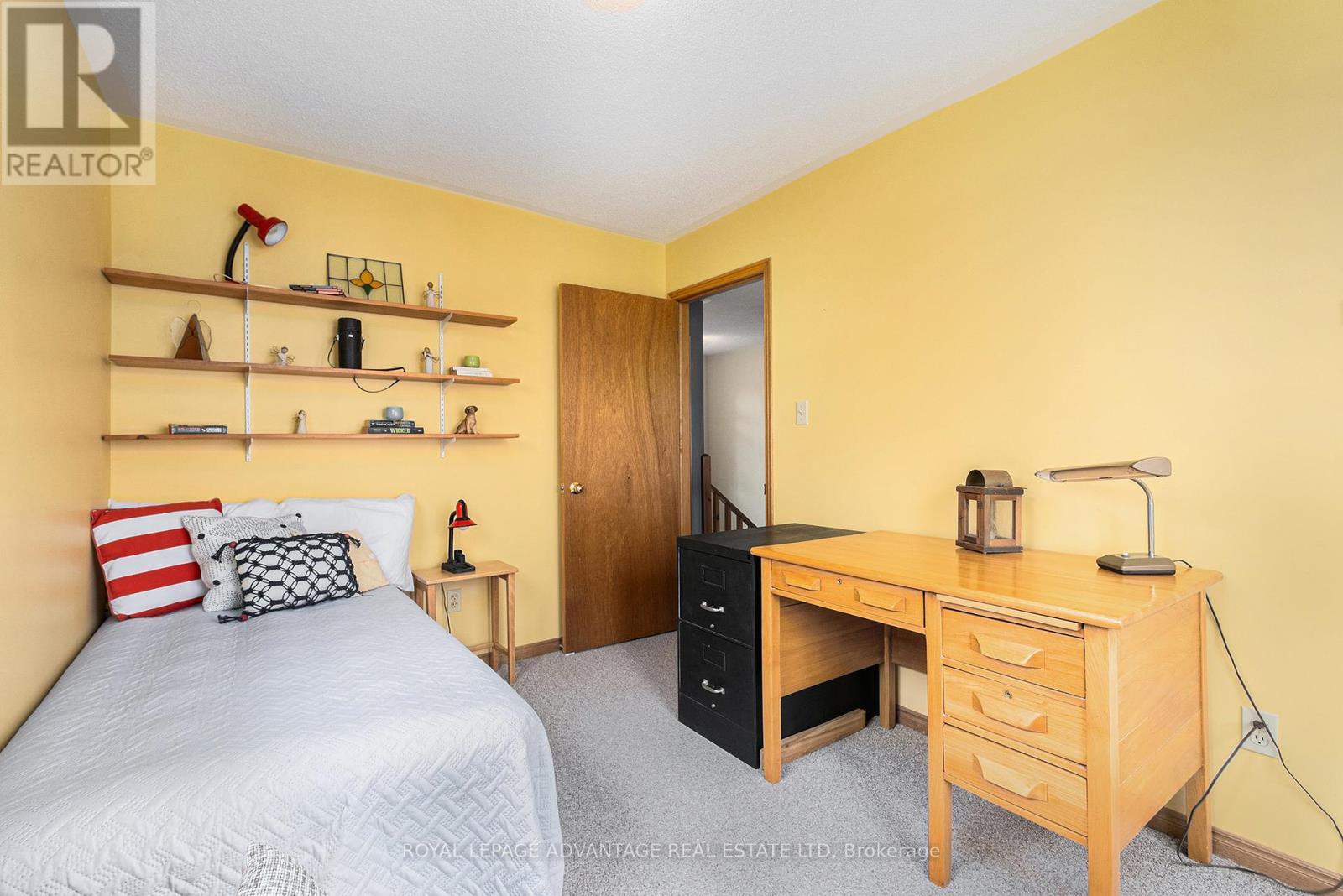 












1211 #11 NARROWS LOCK ROAD

,
Rideau Lakes,




Ontario
K0G1V0


