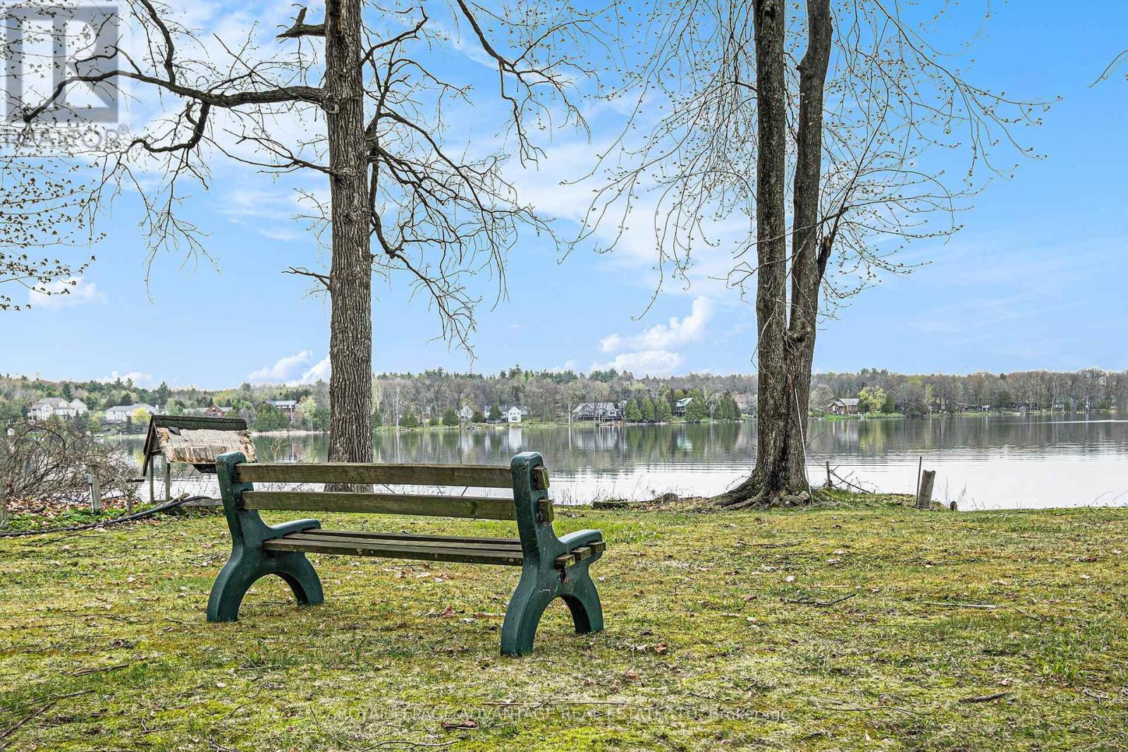 












1211 #11 NARROWS LOCK ROAD

,
Rideau Lakes,




Ontario
K0G1V0

