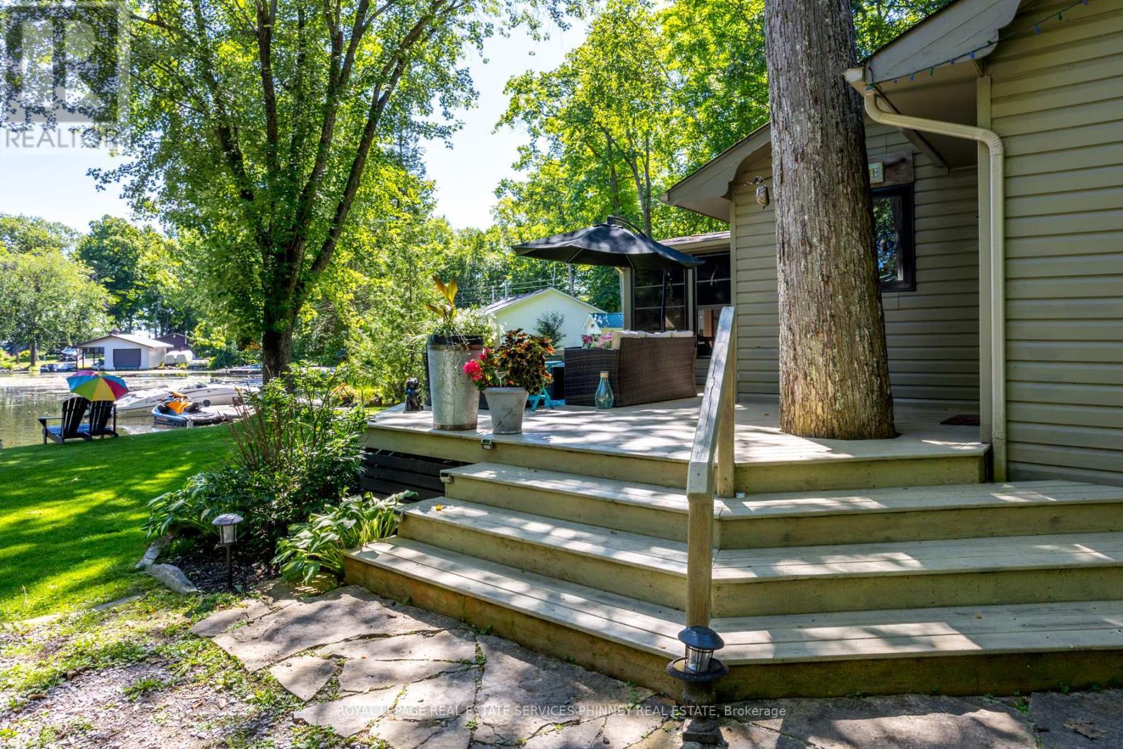 












4 FIRE ROUTE 103C ROAD

,
Trent Lakes,




Ontario
K0M1A0

