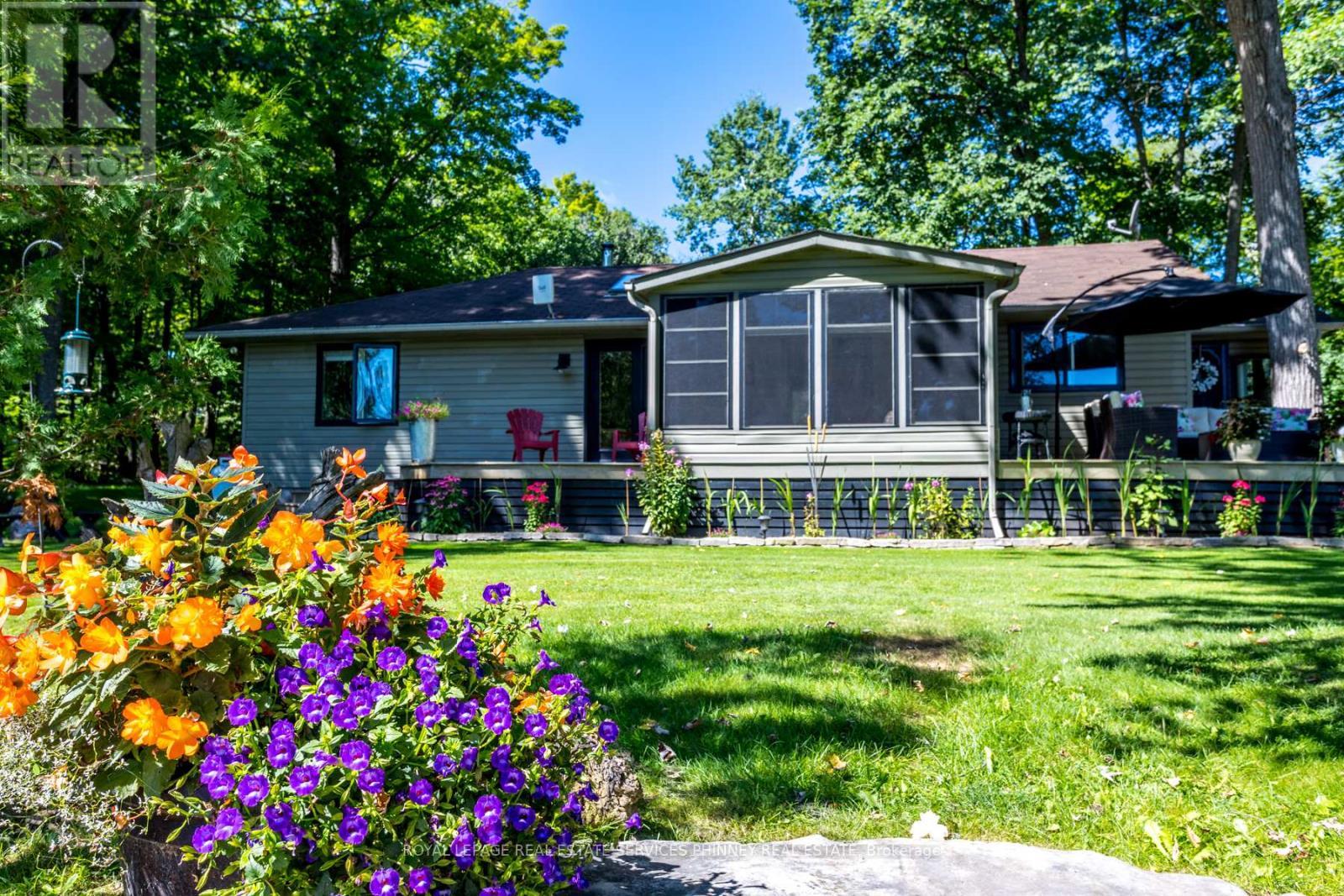 












4 FIRE ROUTE 103C ROAD

,
Trent Lakes,




Ontario
K0M1A0

