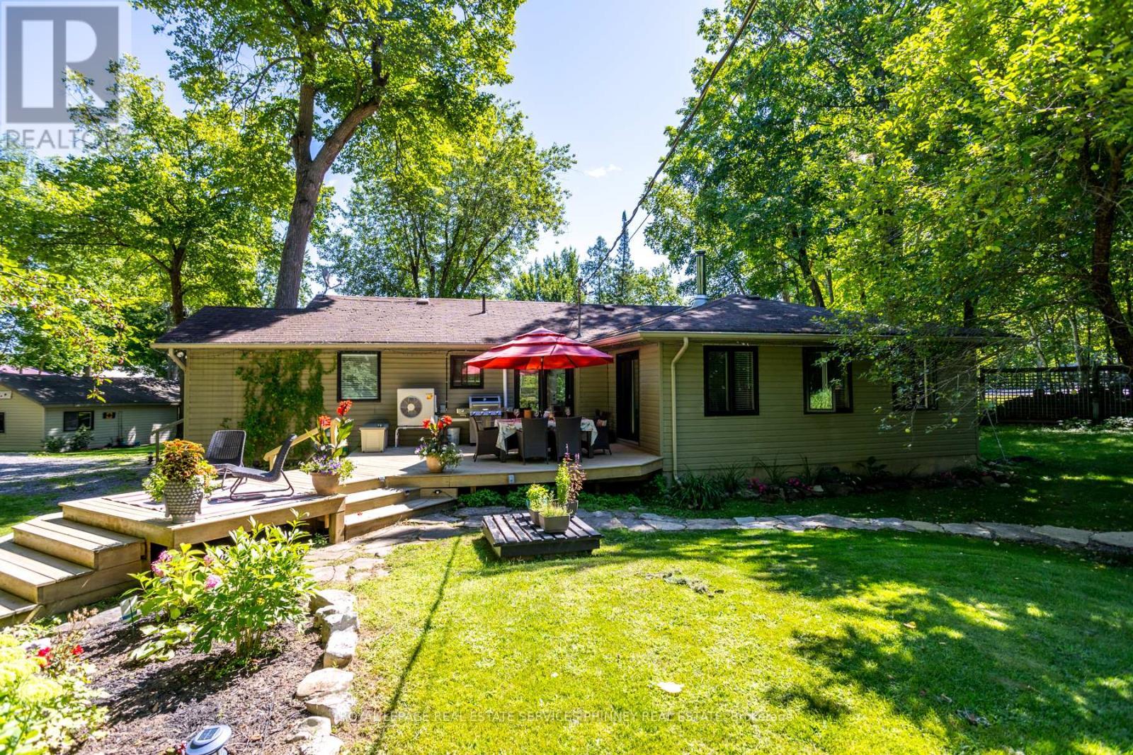 












4 FIRE ROUTE 103C ROAD

,
Trent Lakes,




Ontario
K0M1A0

