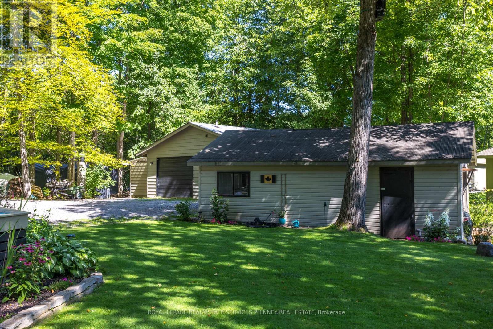 












4 FIRE ROUTE 103C ROAD

,
Trent Lakes,




Ontario
K0M1A0

