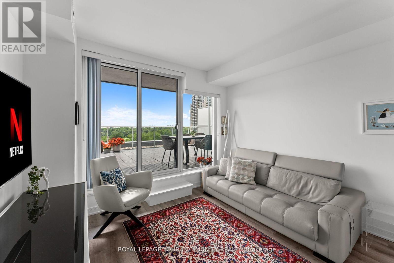












TPH02 - 621 SHEPPARD AVENUE E

,
Toronto,




Ontario
M2K1B5

