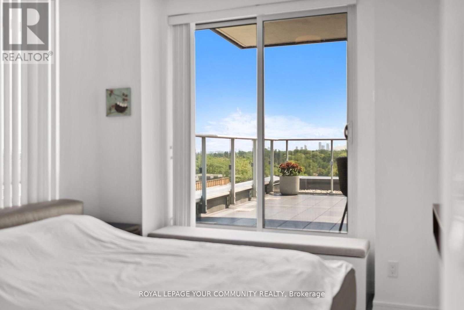 












TPH02 - 621 SHEPPARD AVENUE E

,
Toronto,




Ontario
M2K1B5

