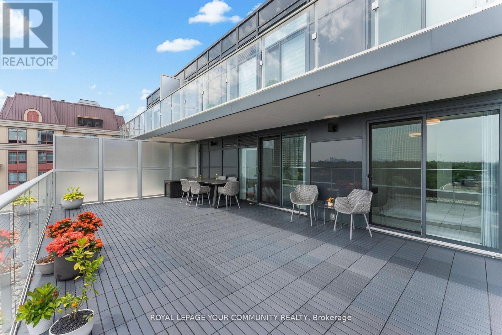 












TPH02 - 621 SHEPPARD AVENUE E

,
Toronto,




Ontario
M2K1B5

