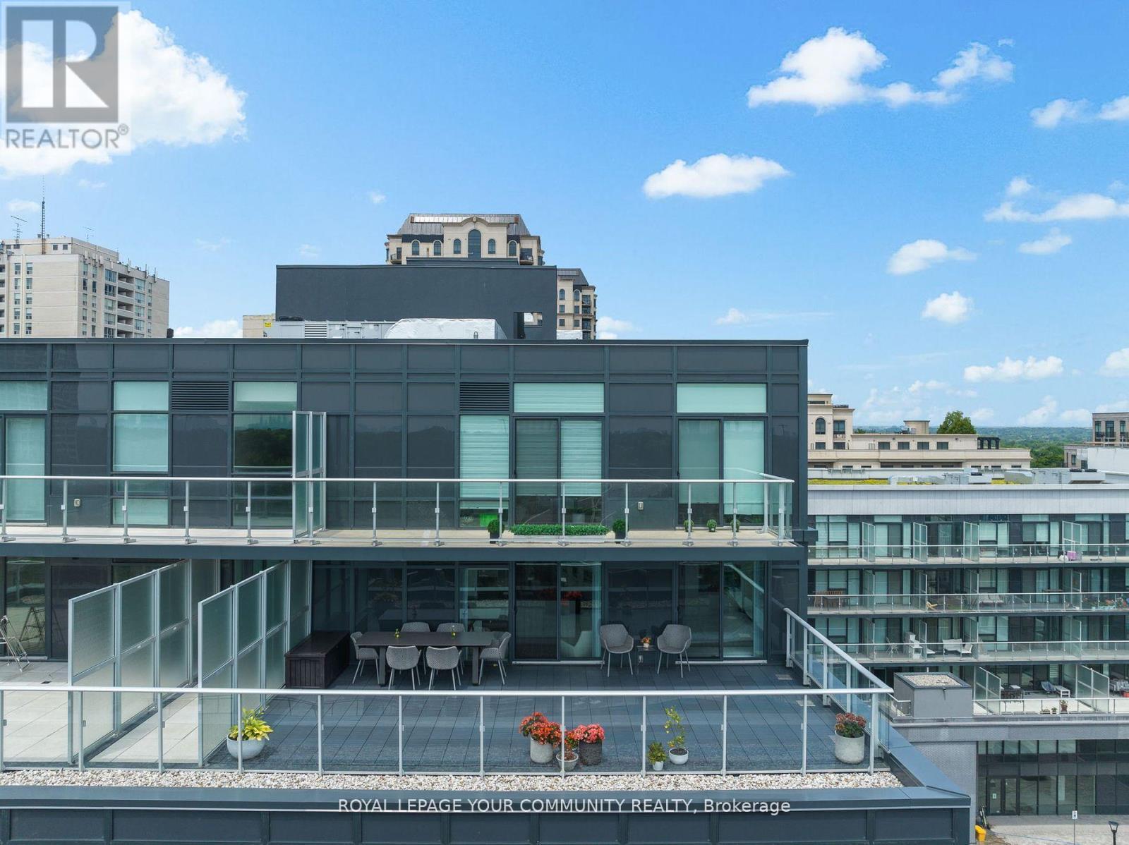 












TPH02 - 621 SHEPPARD AVENUE E

,
Toronto,




Ontario
M2K1B5

