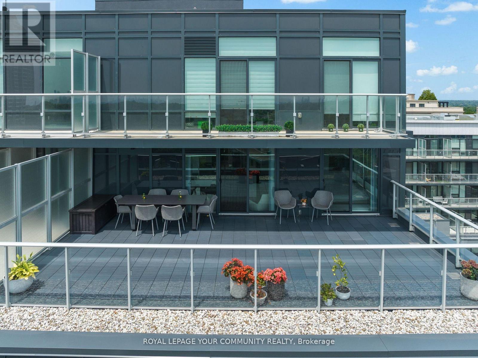 












TPH02 - 621 SHEPPARD AVENUE E

,
Toronto,




Ontario
M2K1B5

