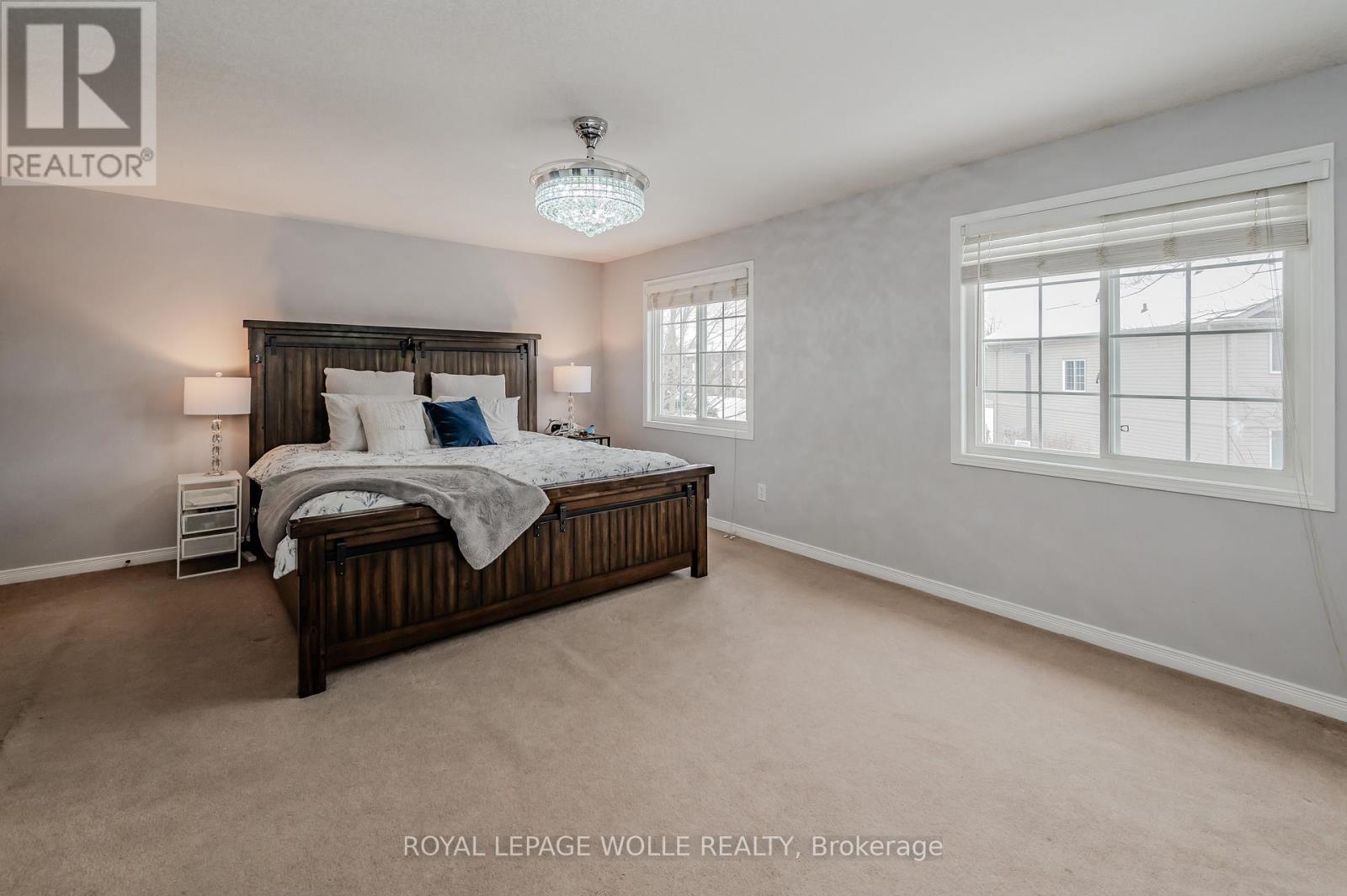 












20 - 120 DUDHOPE AVENUE

,
Cambridge,




Ontario
N1R4T7

