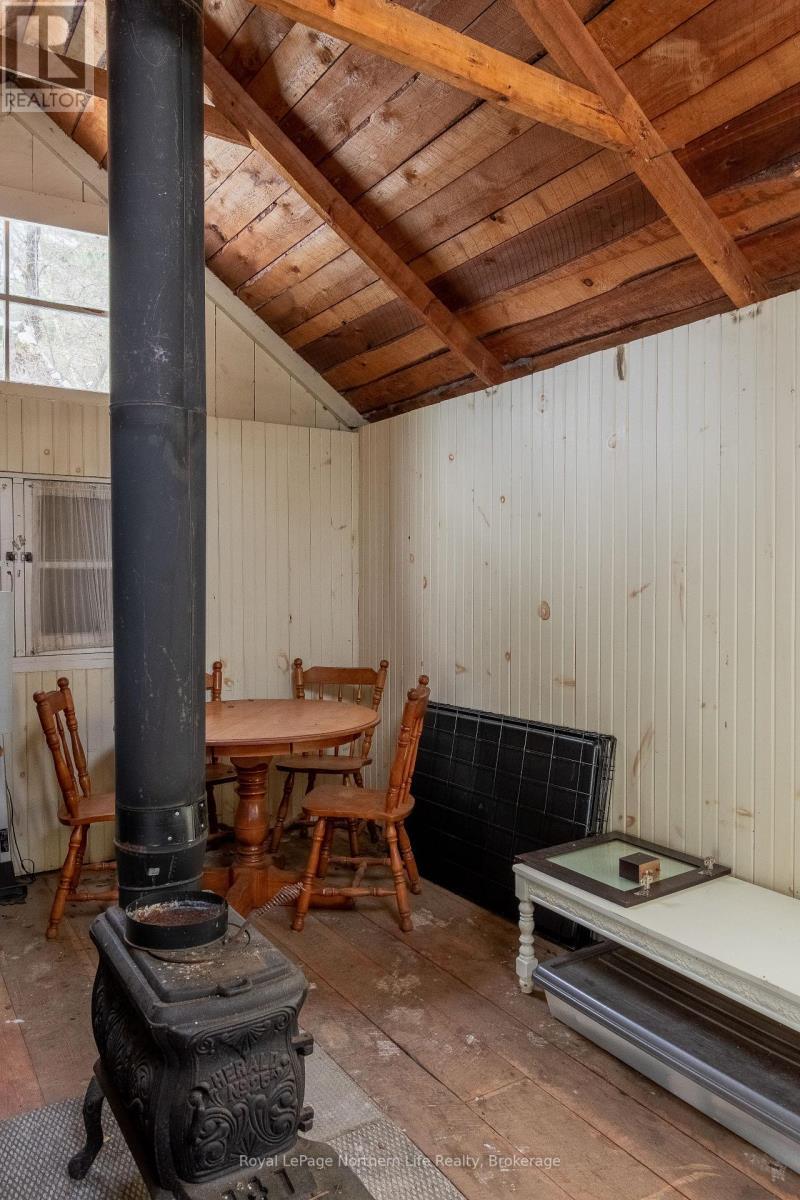 












187 B BOB SEGUIN DRIVE

,
Laurentian Hills,




Ontario
K0J1J0

