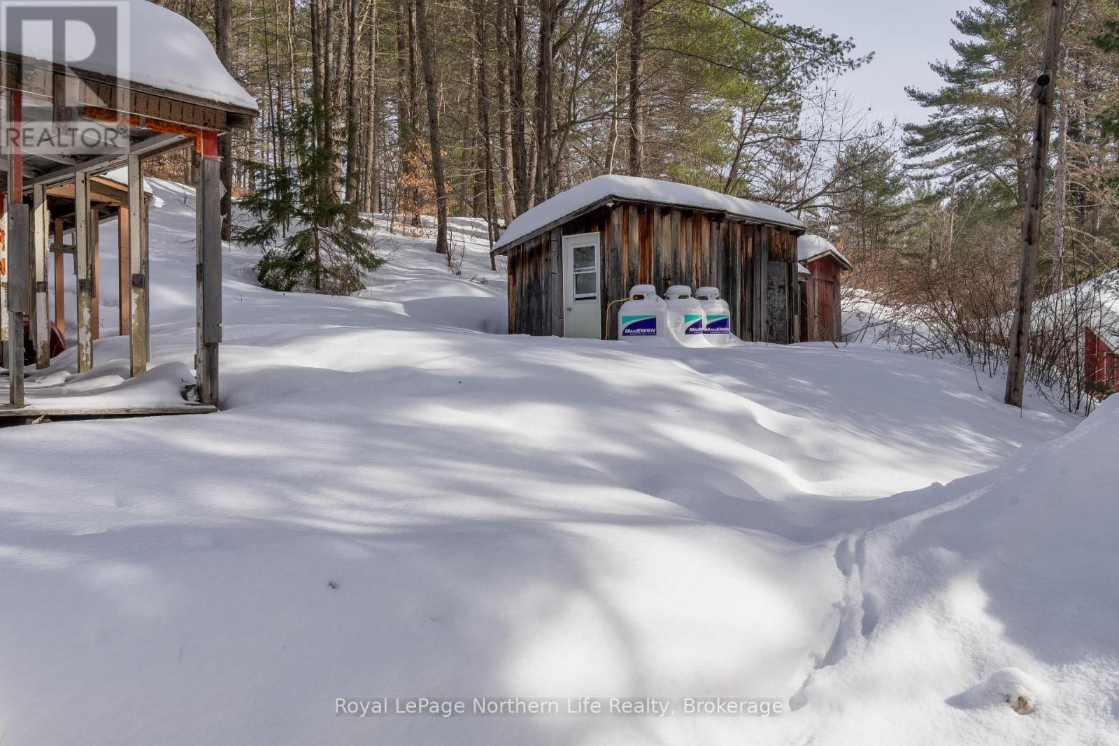 












187 B BOB SEGUIN DRIVE

,
Laurentian Hills,




Ontario
K0J1J0

