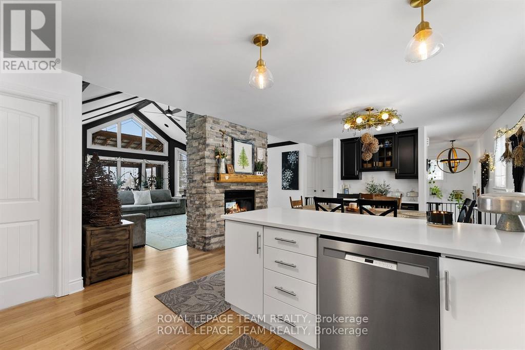 












4372 RIVER ROAD

,
Horton,




Ontario
K7V3Z8

