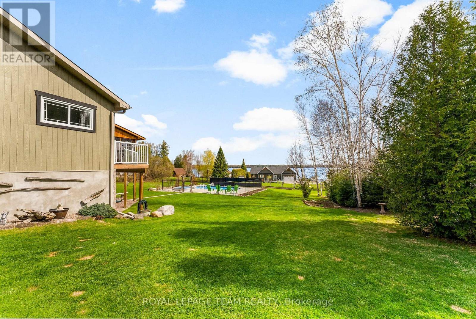 












4372 RIVER ROAD

,
Horton,




Ontario
K7V3Z8

