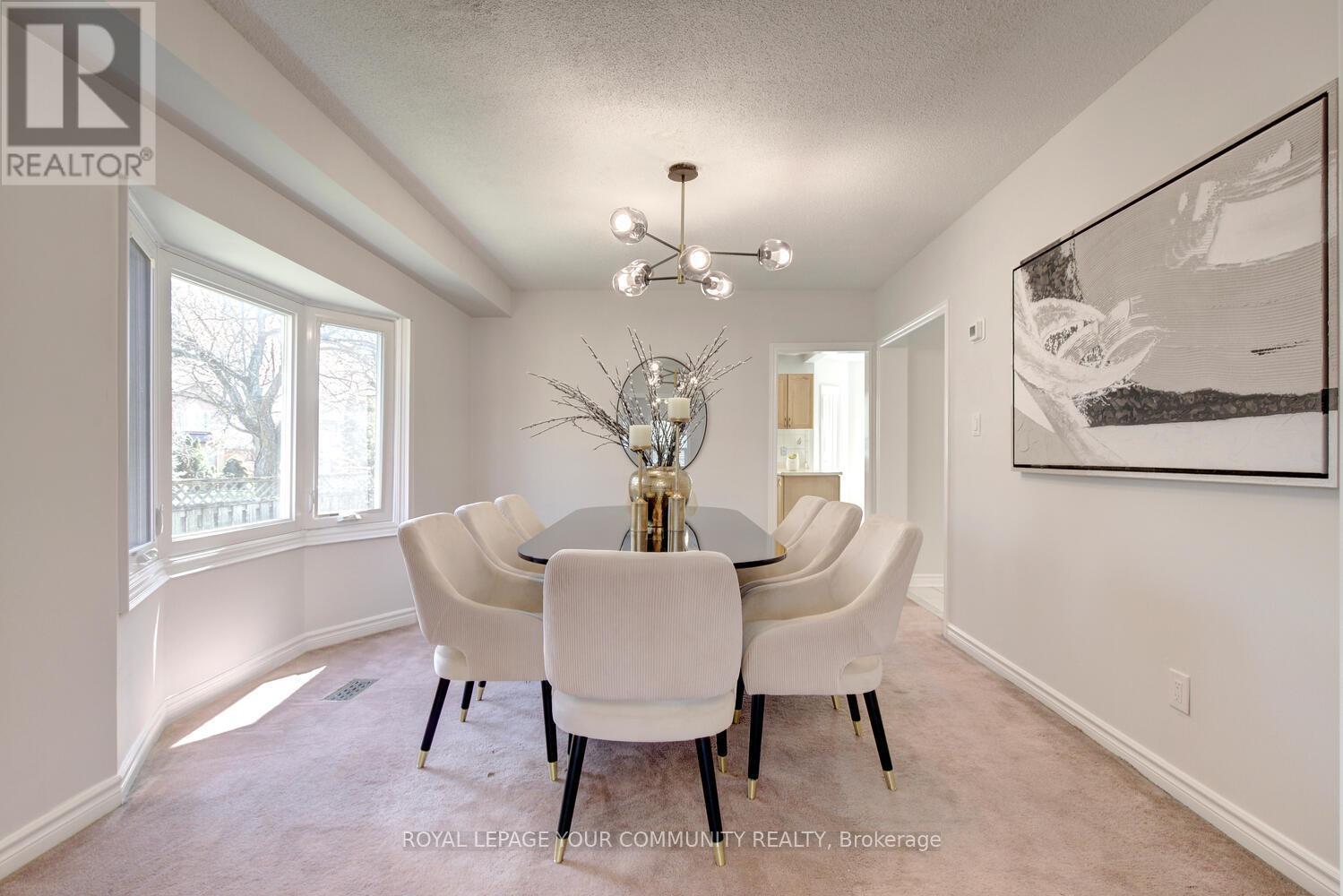 












14 HART STREET

,
Richmond Hill,




Ontario
L4C8X2

