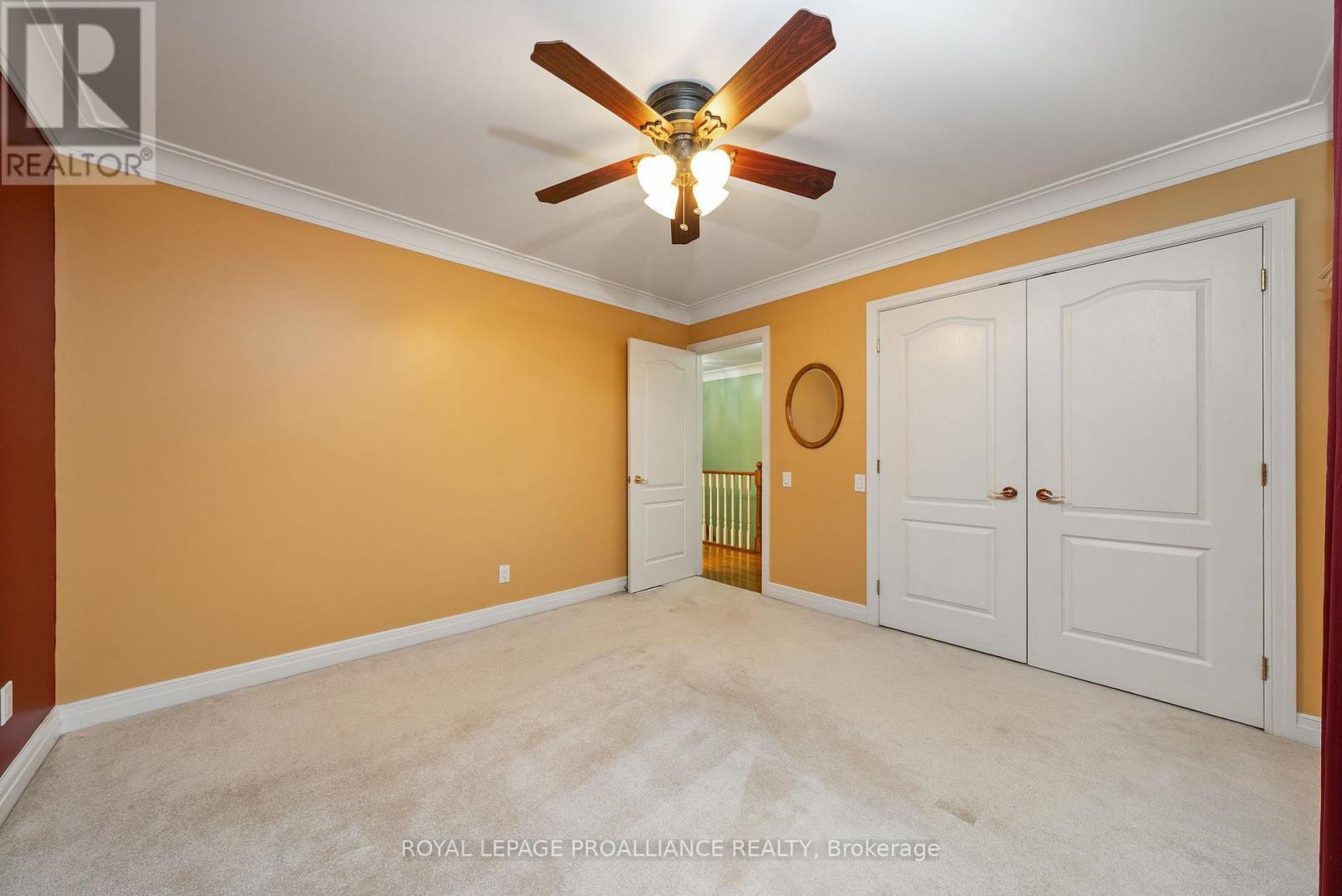 












71 OAK RIDGE BOULEVARD

,
Belleville (Belleville Ward),




Ontario
K8N5W3

