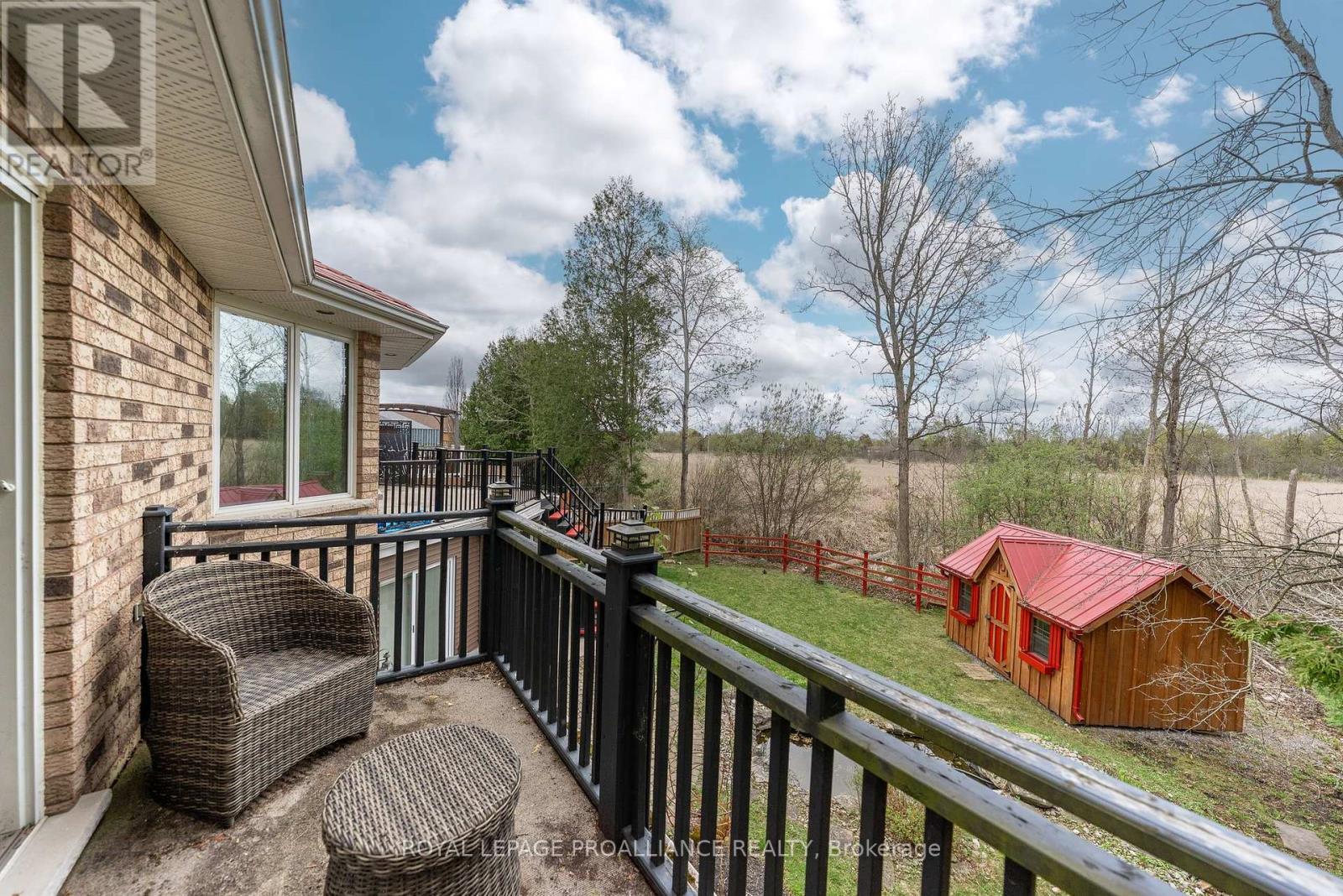 












71 OAK RIDGE BOULEVARD

,
Belleville (Belleville Ward),




Ontario
K8N5W3

