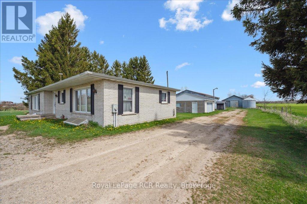 












9369 HWY 6 HIGHWAY

,
Wellington North,







Ontario
N0G2E0

