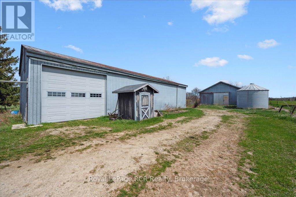 












9369 HWY 6 HIGHWAY

,
Wellington North,







Ontario
N0G2E0


