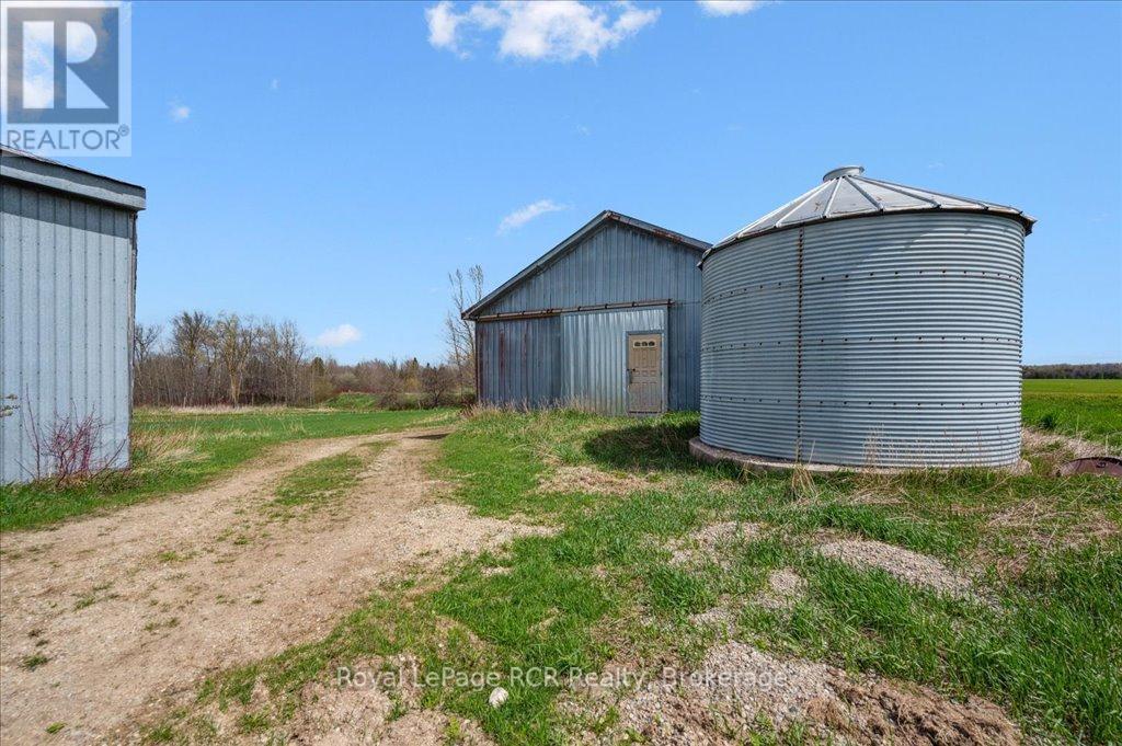 












9369 HWY 6 HIGHWAY

,
Wellington North,







Ontario
N0G2E0

