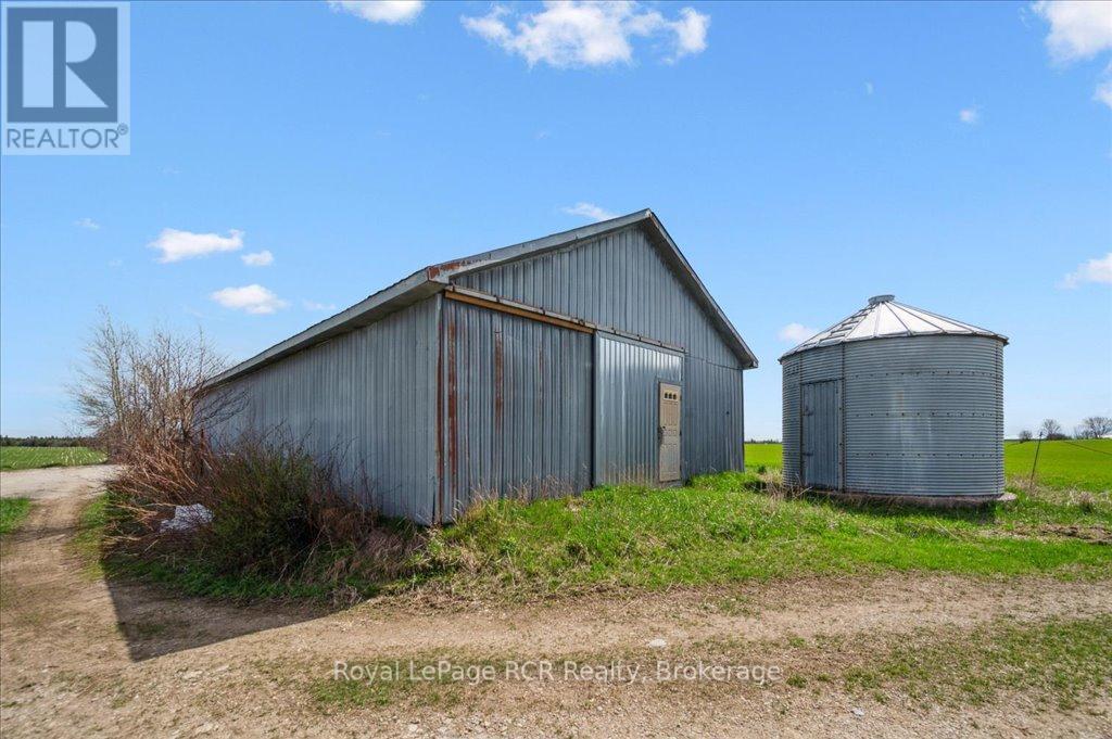 












9369 HWY 6 HIGHWAY

,
Wellington North,







Ontario
N0G2E0

