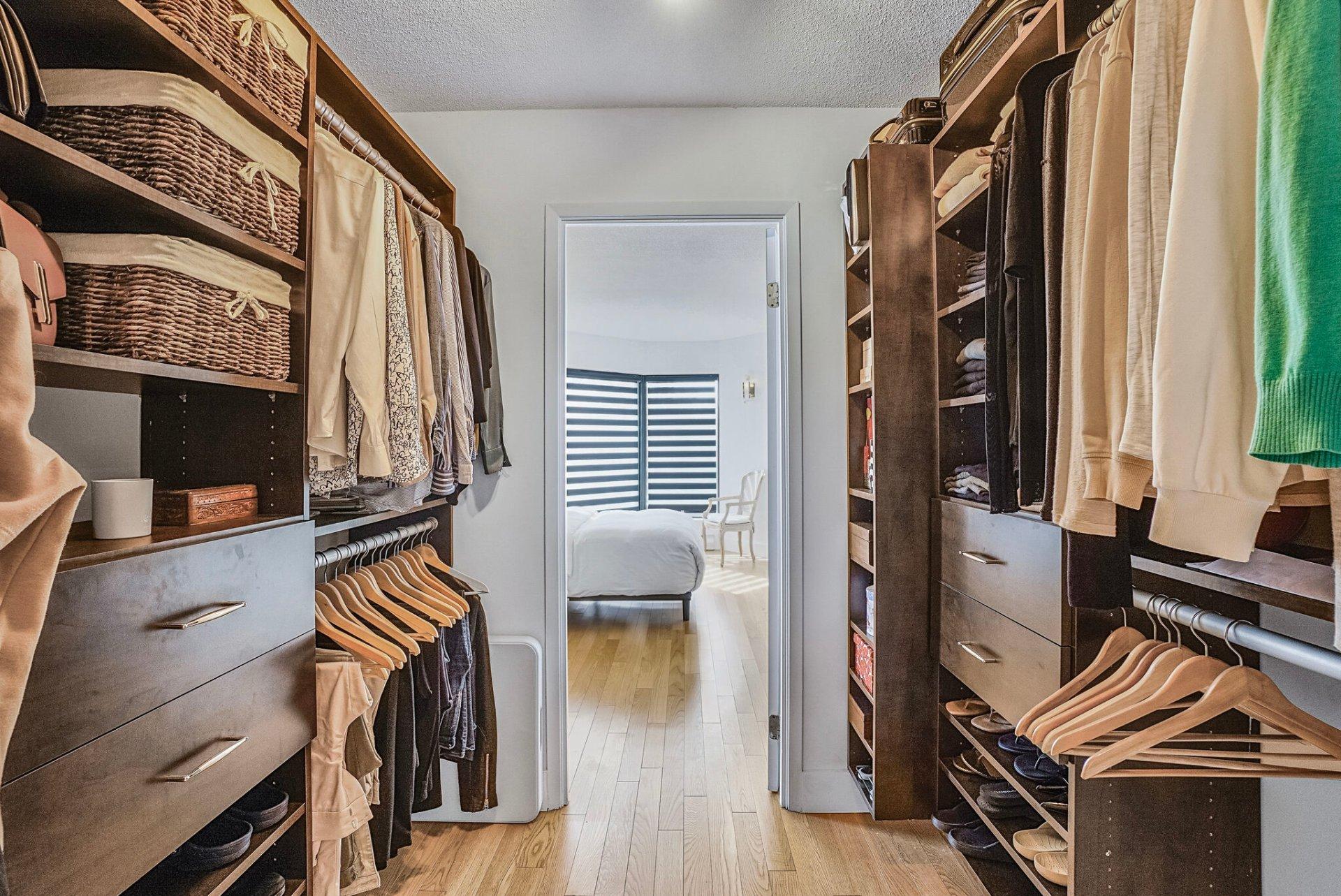 









1200


Ch. du Golf

, 206,
Montréal (Verdun/Île-des-Soeurs),




QC
H3E1P5

