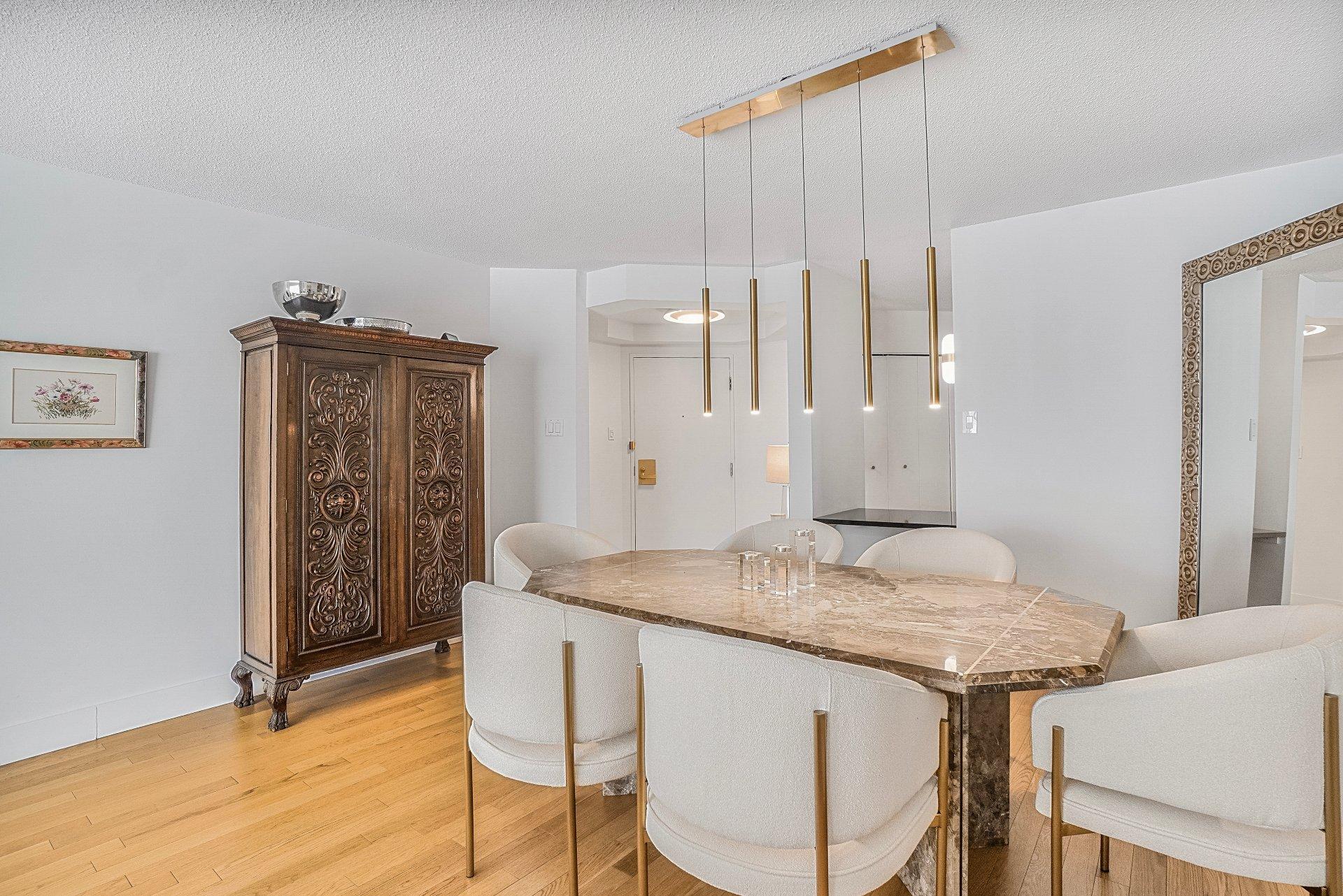 









1200


Ch. du Golf

, 206,
Montréal (Verdun/Île-des-Soeurs),




QC
H3E1P5


