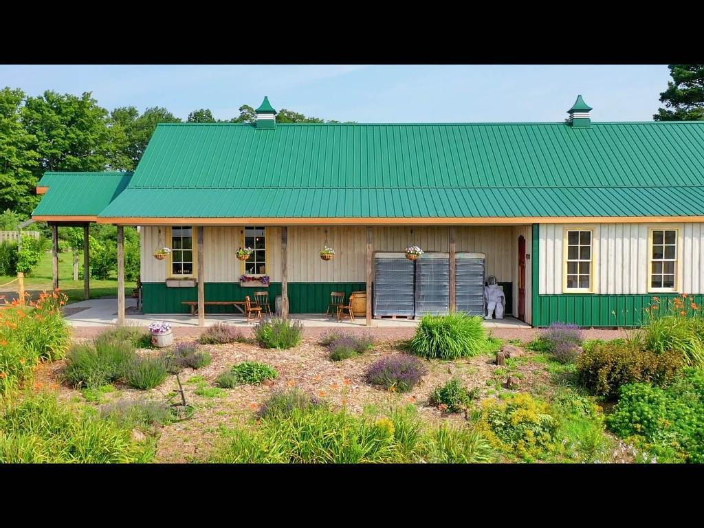 












820 Millboro Road

,
Wheatley River,







PE
C0A 1N0

