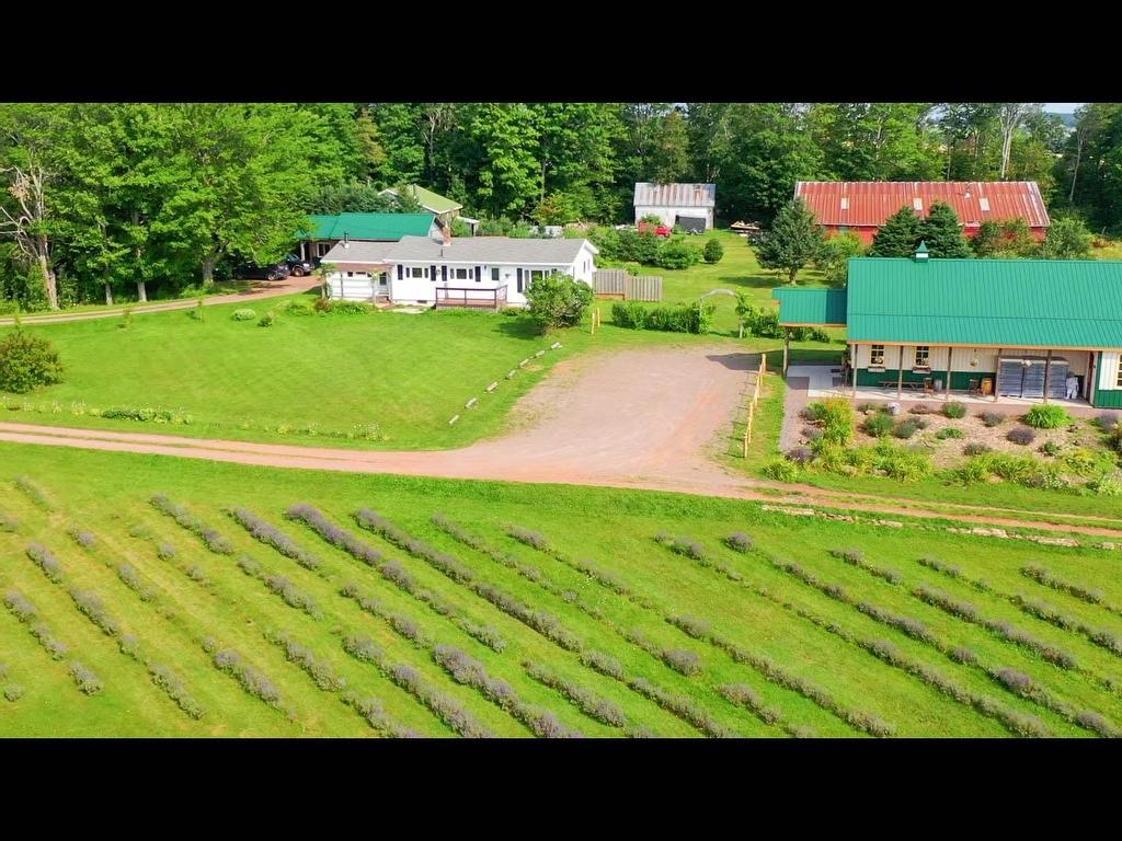 












820 Millboro Road

,
Wheatley River,







PE
C0A 1N0


